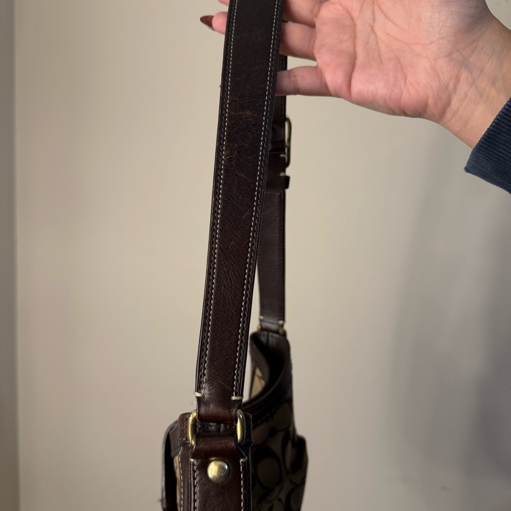 Coach Handbag - Picture 6 of 9